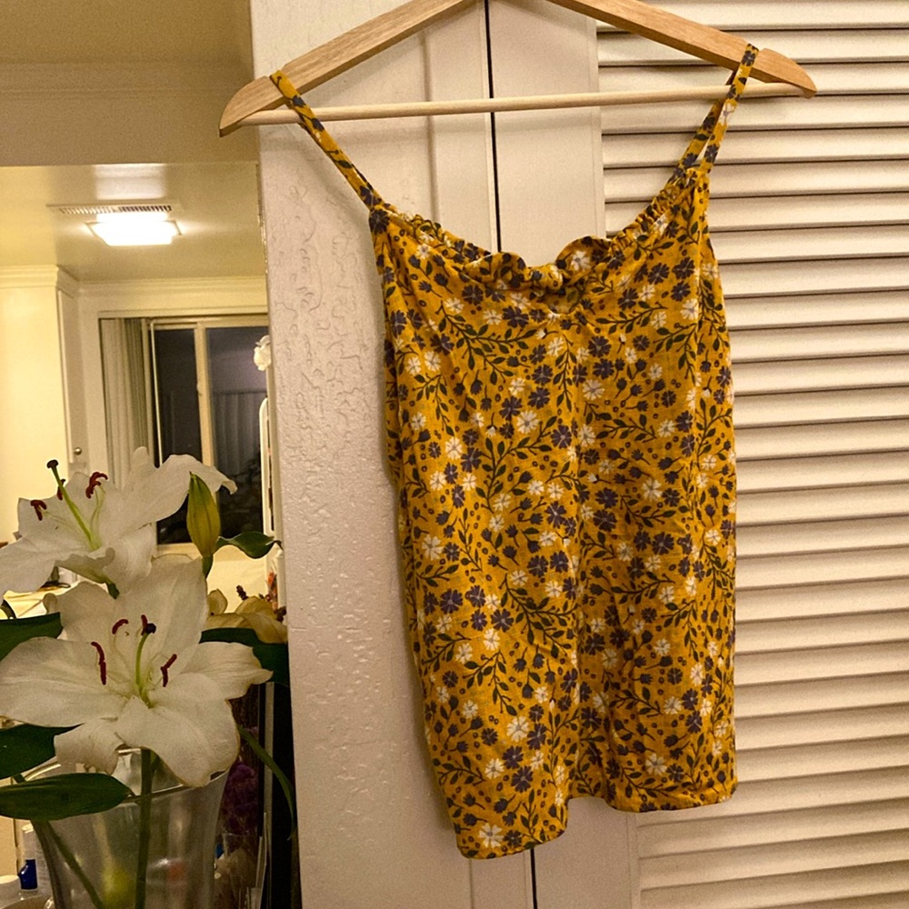 ModCloth floral top XS linen viscose